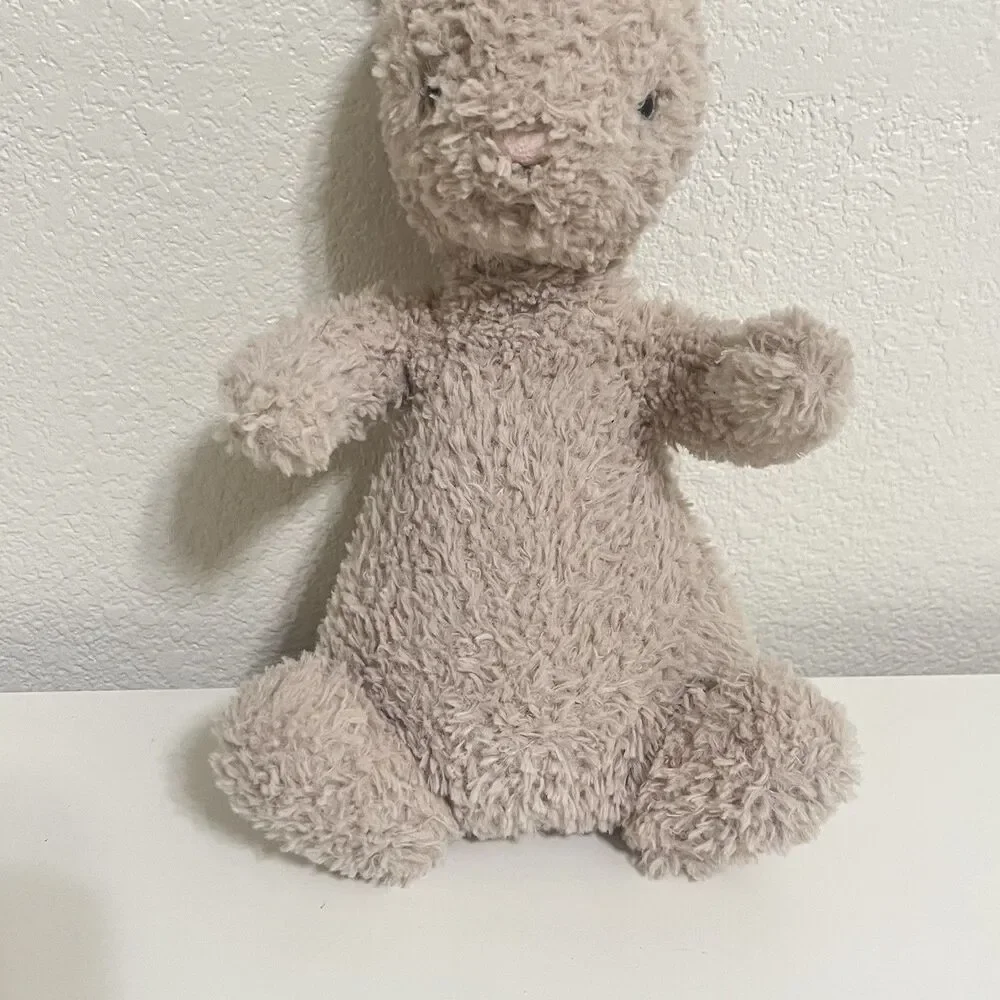 Jellycat huddles bunny